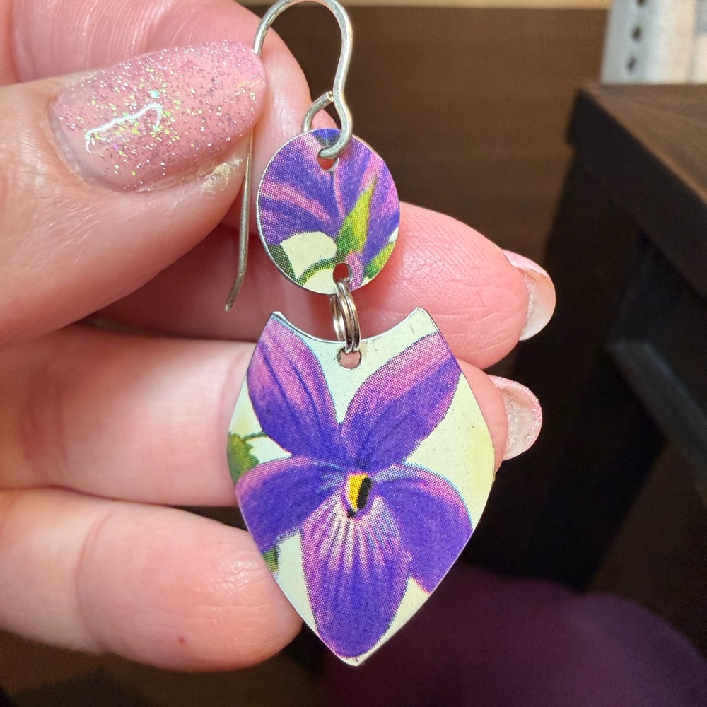 Violet drop earrings - Picture 6 of 6